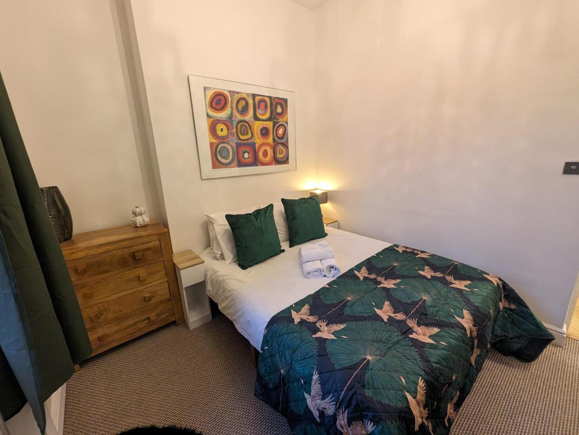 1bd Notting Hill * London