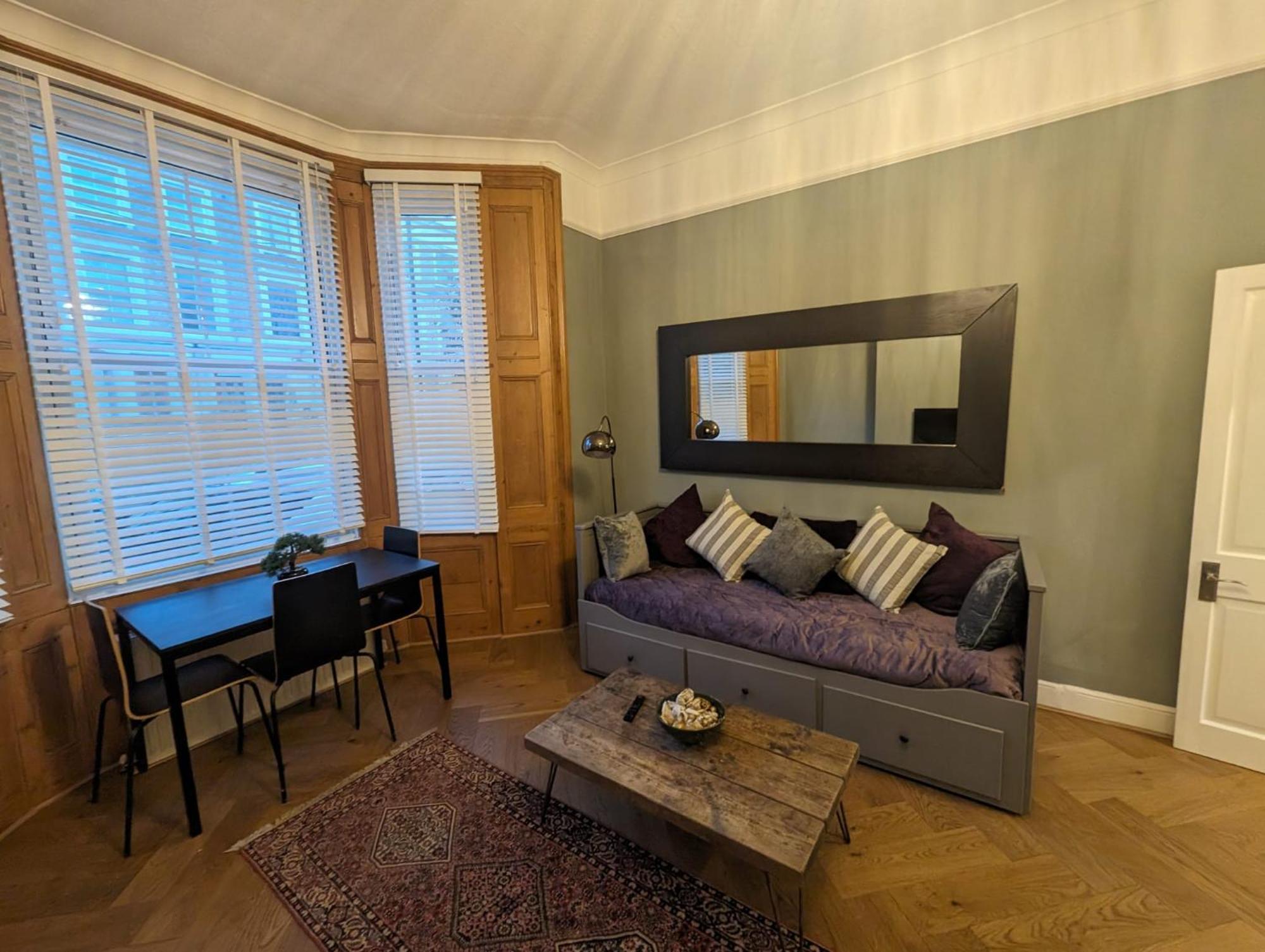 1bd Notting Hill * London